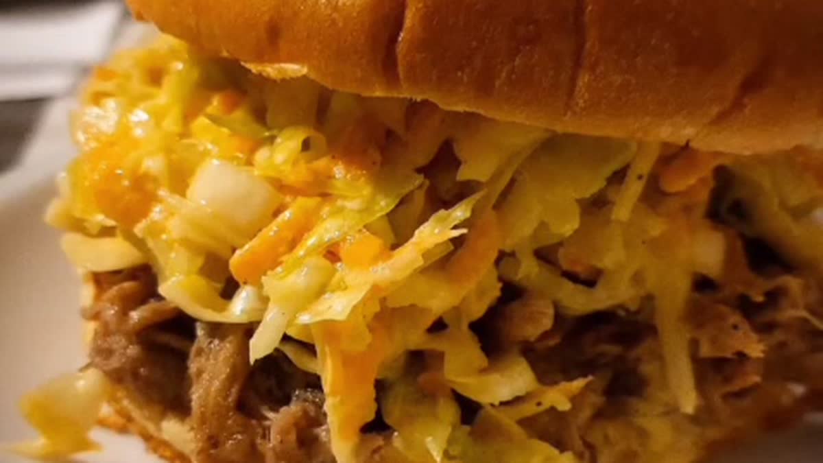 Panino con pulled pork artigianale di Da Fabio e Barbara